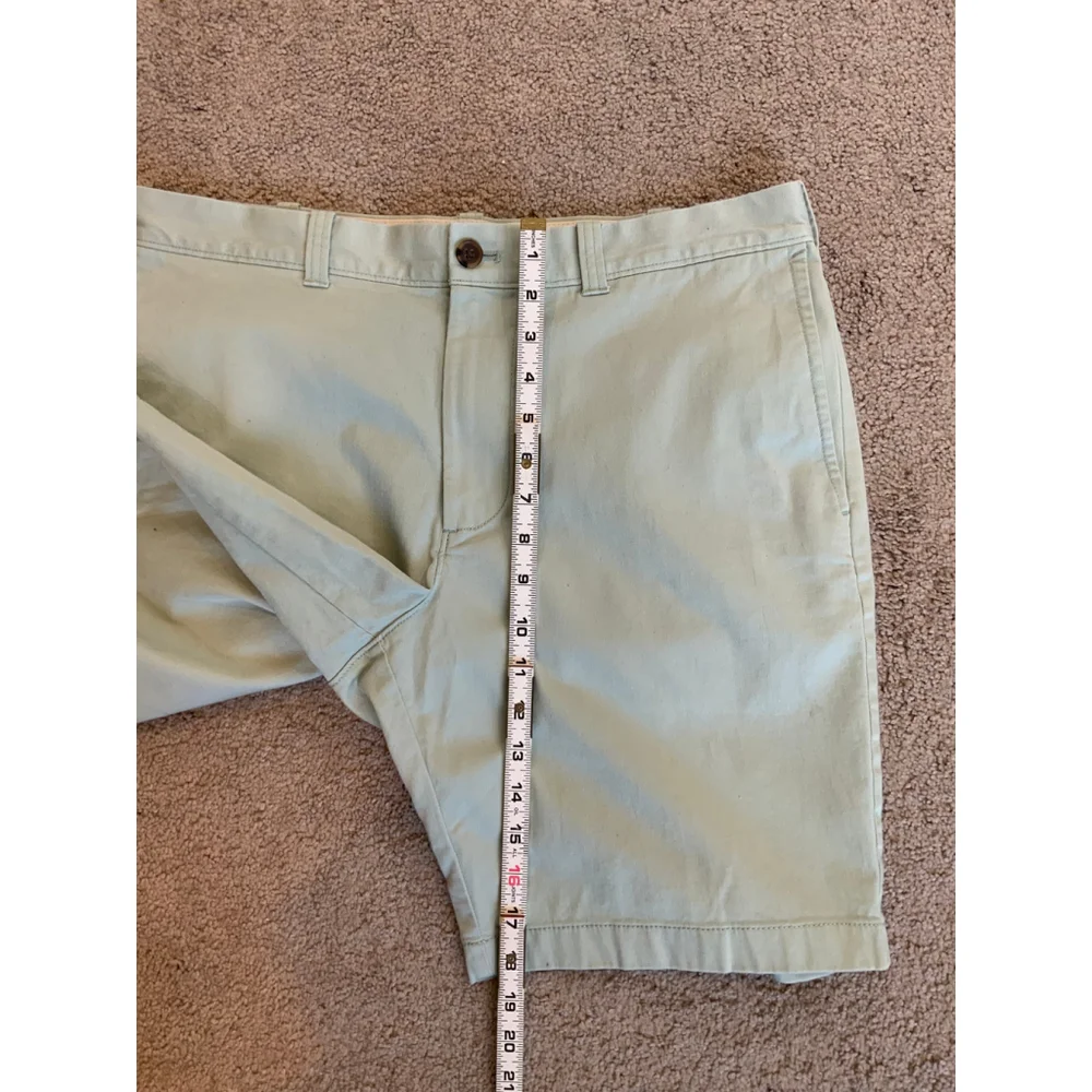 J. Crew Men's Shorts Sz 34 Sage Green Preppy Academia Coastal Belt Loops Pockets